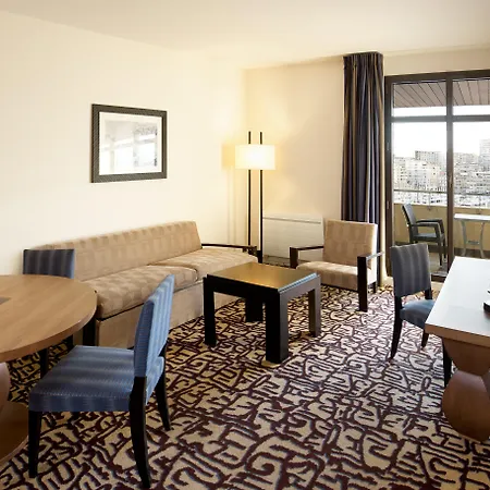 Radisson Blu Hotel Marseille Vieux Port-2